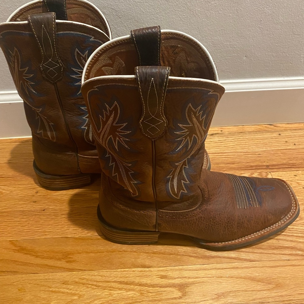 Ariat 10.5EE QuickDraw